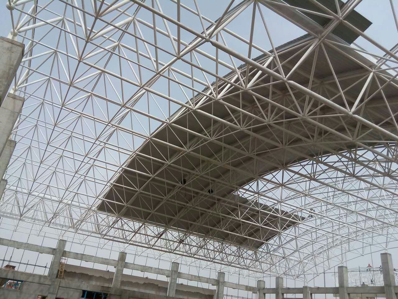 大石桥一汽网架